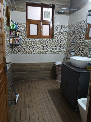 3 BHK Builder Floor – Exterior View View at Sector 46 - for Rent