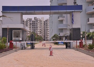 2 BHK Apartment – Exterior View View at Omaxe Heights, Sector 86 - for Rent