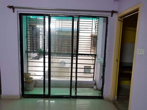 Master Bedroom in 3 BHK Apartment at Eden Tolly Lakeside, Joka – for Sale
