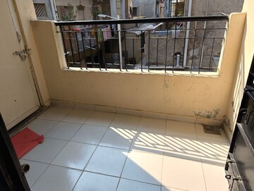 Balcony in 1 BHK Villa at Vejalpur – for Rent