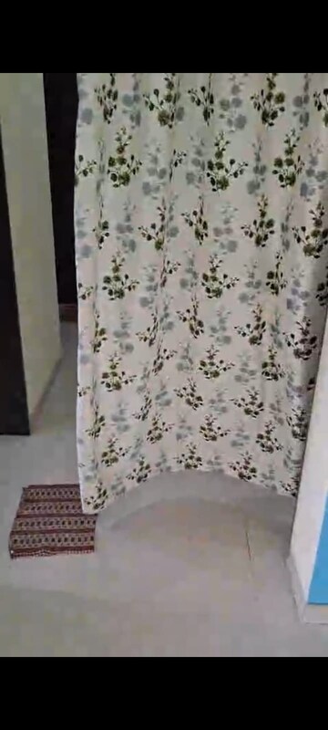 Room in 2 BHK Apartment at Acme Ozone, Manpada – for Rent