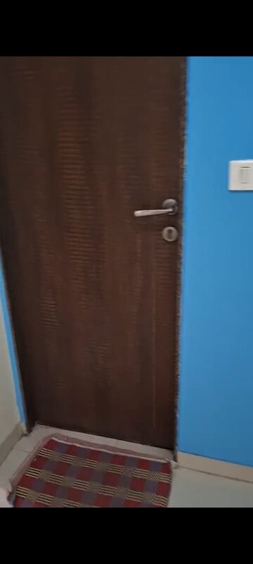 Room in 2 BHK Apartment at Acme Ozone, Manpada – for Rent