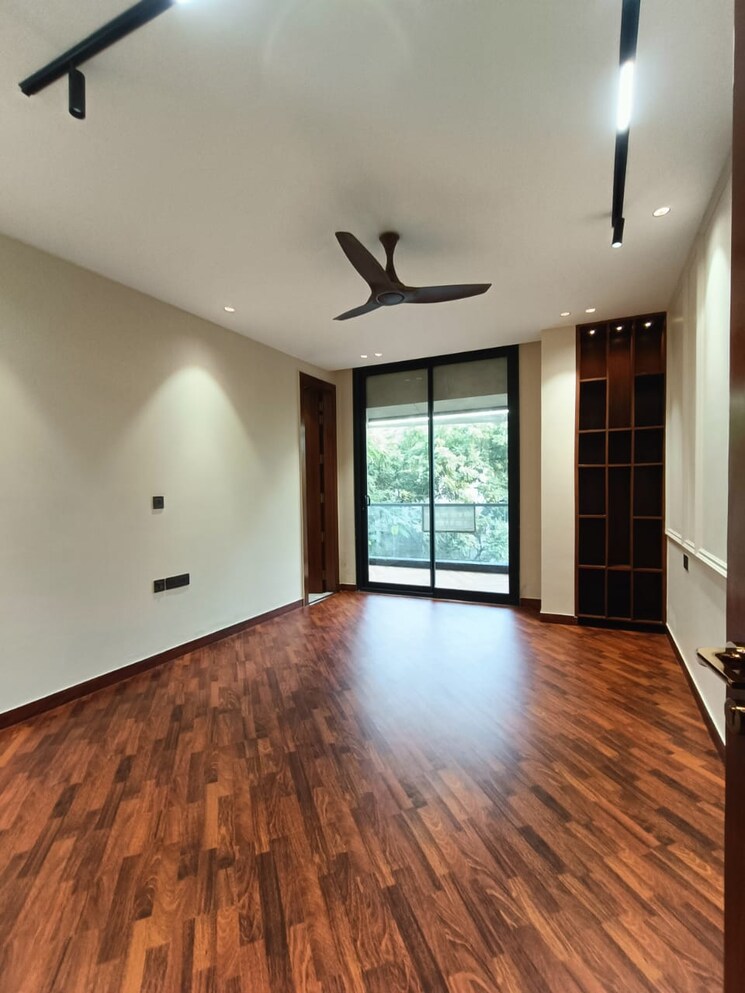 Master Bedroom, green park 4 Bedroom 300 Sq.Yd. Builder Floor In Green Park Delhi 8482951