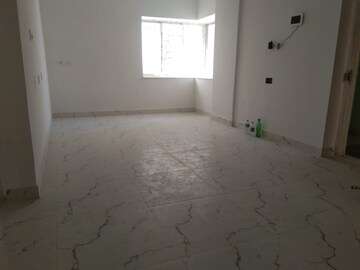 Room in 3 BHK Apartment at Rajarhat New Town – for Sale