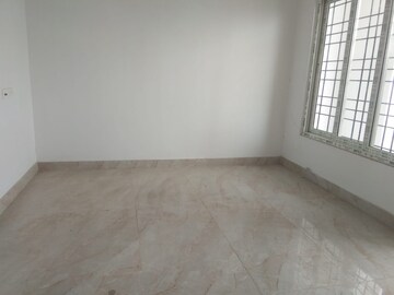 Room in 3 BHK Apartment at Rajarhat New Town – for Sale