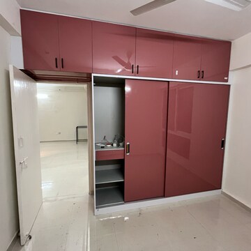 Room in 2 BHK Apartment at Signature Global The Millennia, Garoli Kalan – for Rent