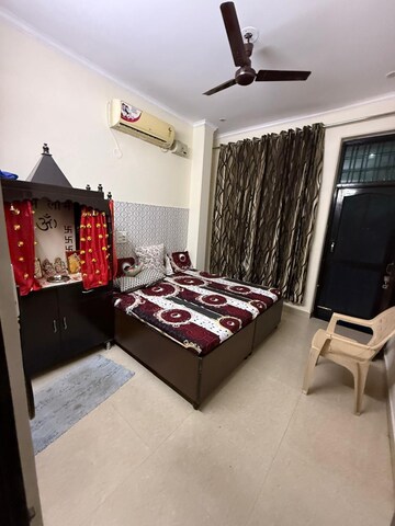 Bedroom in 2 BHK Builder Floor at Ansal Plaza Sector-23, Sector 23 – for Rent