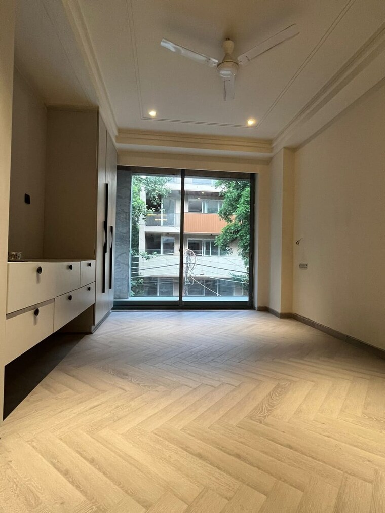 Master Bedroom, geetanjali enclave 4 Bedroom 350 Sq.Yd. Builder Floor In Geetanjali Enclave Delhi 8483164