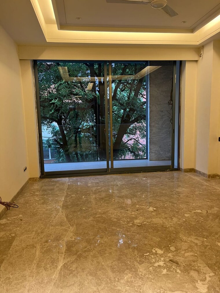 Master Bedroom, geetanjali enclave 4 Bedroom 350 Sq.Yd. Builder Floor In Geetanjali Enclave Delhi 8483164