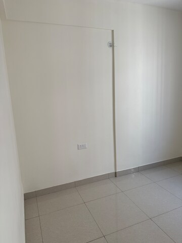 Room in 2 BHK Apartment at Sumadhura Aspire Amber, Doddabanahalli – for Rent