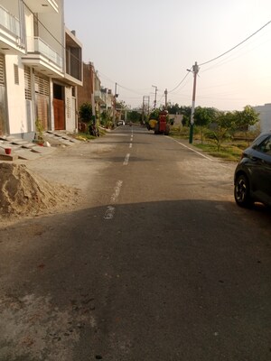 Gym in 3 BHK Independent House at Abdullapur – for Sale