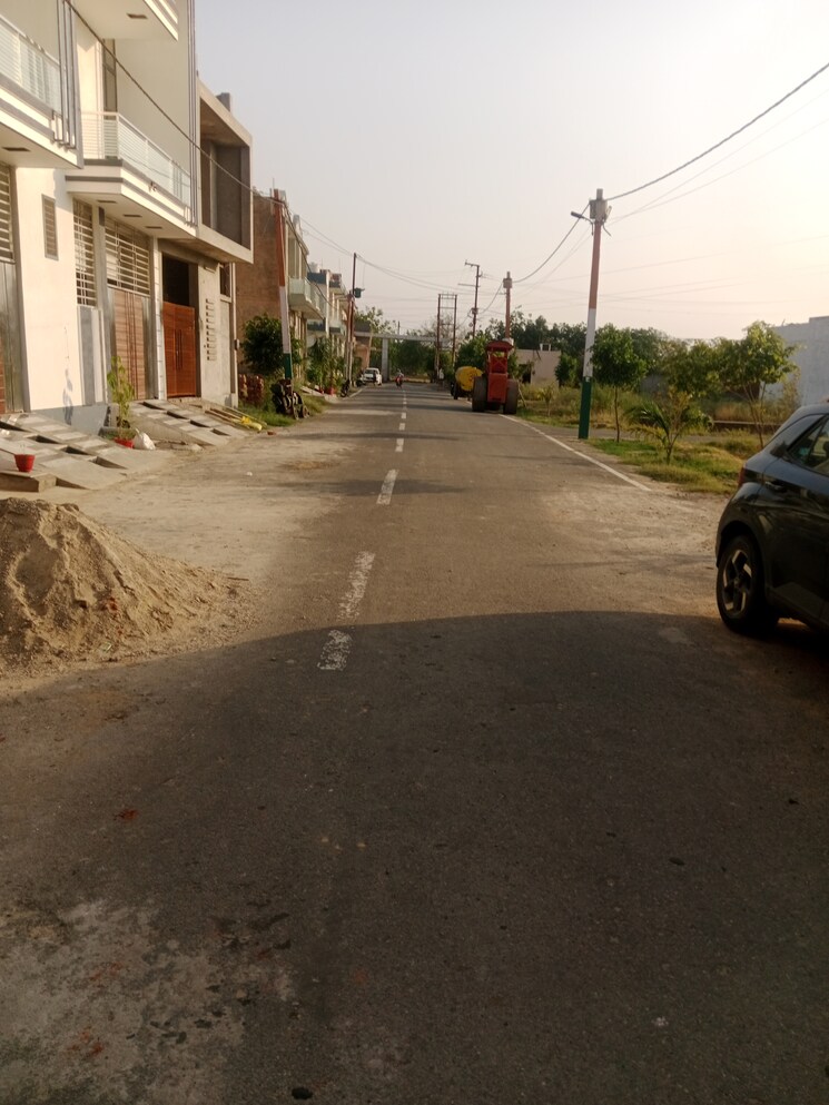 Gym, abdullapur 3 Bedroom 107 Sq.Ft. Independent House In Abdullapur Meerut 8483232