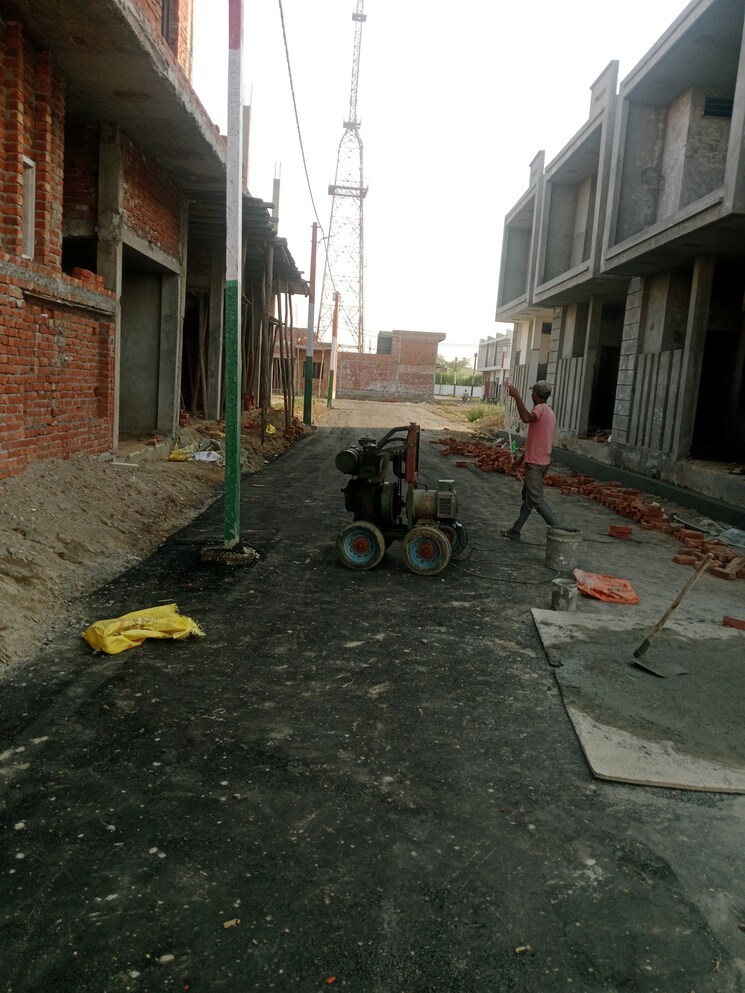 Gym, abdullapur 3 Bedroom 107 Sq.Ft. Independent House In Abdullapur Meerut 8483232