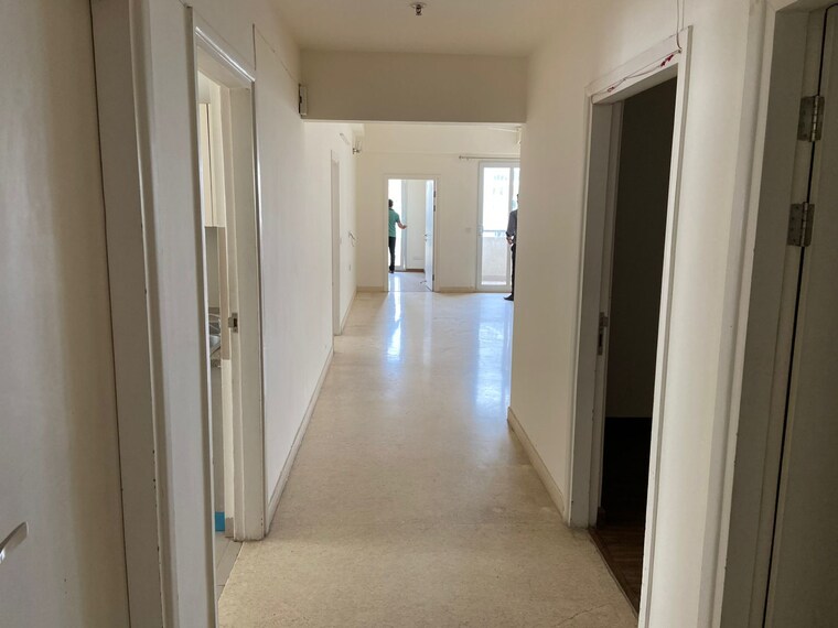 undefined, emaar-the-palm-drive-palm-studios 3 Bedroom 1950 Sq.Ft. Apartment In Sector 66 Gurgaon 8483374