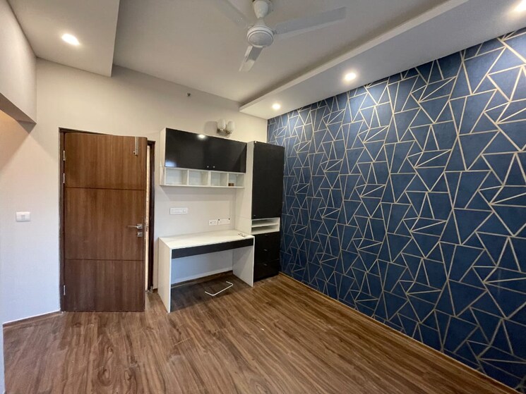 Bathroom, emaar-the-palm-drive-palm-studios 3 Bedroom 1950 Sq.Ft. Apartment In Sector 66 Gurgaon 8483374