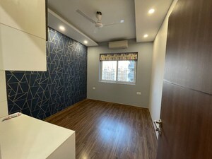 3 BHK Apartment For Sale in Emaar The Palm Drive-Palm Studios, Sector 66