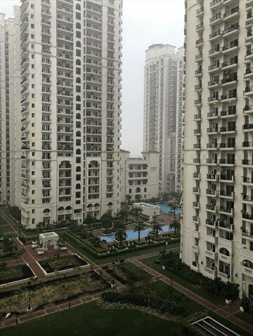 Living Room in 2 BHK Apartment at Moti Nagar – for Sale