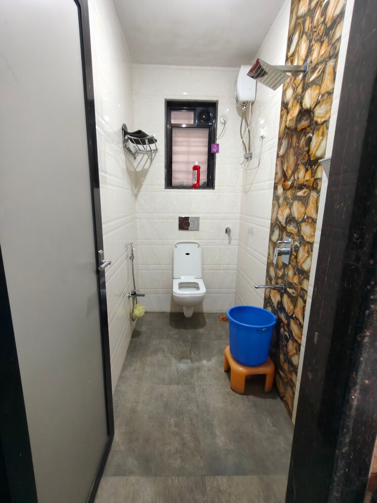 Bathroom, kalpataru-chs-belapur 3 Bedroom 1000 Sq.Ft. Independent House In Cbd Belapur Sector 8b Navi Mumbai 8483354