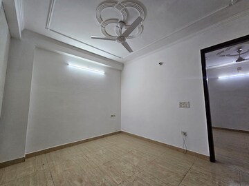 Master Bedroom in 2 BHK Builder Floor at Saket – for Rent
