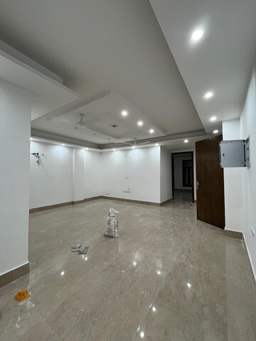 Room in 3 BHK Apartment at Freedom Fighters Enclave – for Sale