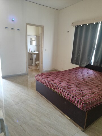 Bedroom in Studio Villa at RWA Apartments, Sector 31 – for Rent