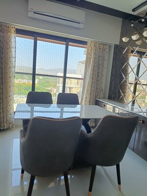 Room in 3 BHK Apartment at Pranav Flora Enclave, Borivali East – for Sale