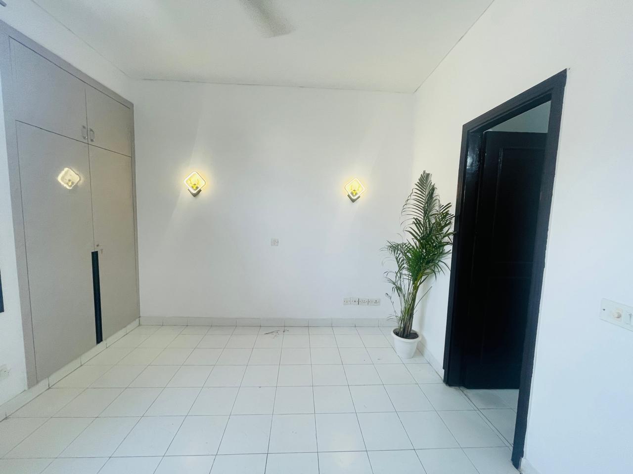 3 BHK Apartment For Sale in Smart World Gems