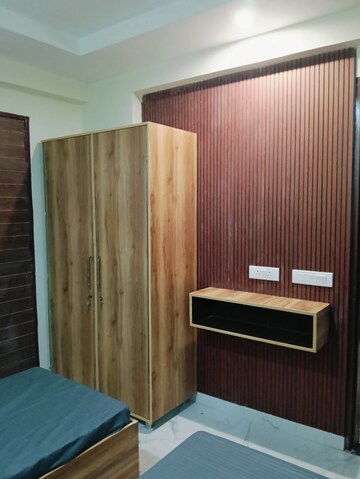 Bedroom in 1 RK Builder Floor at Ansal API Esencia, Sector 67 – for Rent