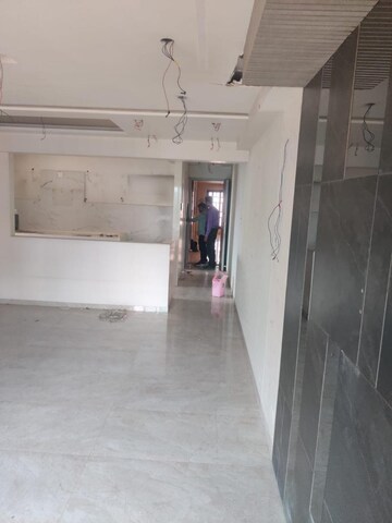 Gym in 3 BHK Apartment at Neelkanth Krishna B Wing, Kapur Bawdi – for Sale