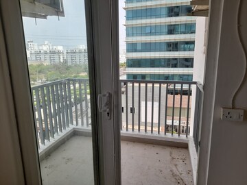 2 BHK Apartment – Map Location View at Emaar The Palm Drive-Palm Studios, Sector 66 - for Rent