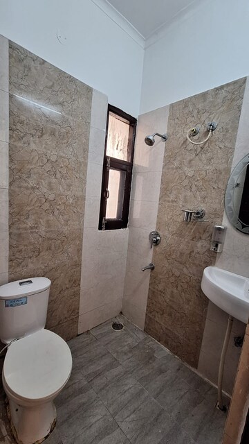 Bathroom in 3 BHK Builder Floor at Dhakoli Village – for Sale