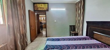 Bedroom in 3 BHK Apartment at Sector 20 – for Rent