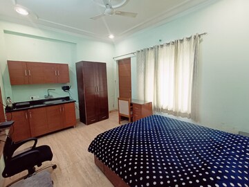 Bedroom in Studio Builder Floor at Dalanwala – for Rent