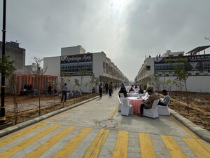 Living Room in 4 BHK Villa at Kanhaiya Kunj Kalwar, Kalwar Road – for Sale