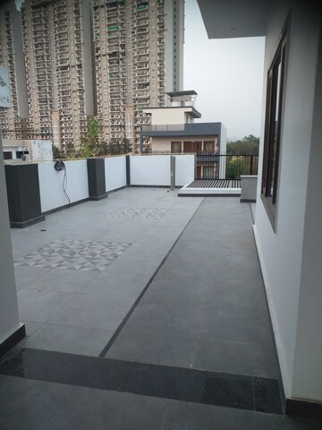1 BHK Independent House – Map Location View at Super MIG, Sector 105 - for Rent