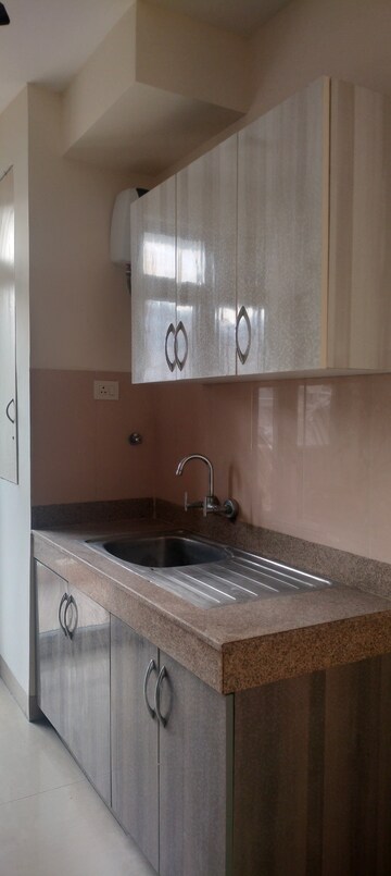 Bathroom in 2 BHK Apartment at Emaar Emerald Estate, Sector 65 – for Rent