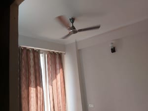 Floor Plan in 2 BHK Apartment at Amrapali Golf Homes, Sector 4 Greater Noida – for Sale