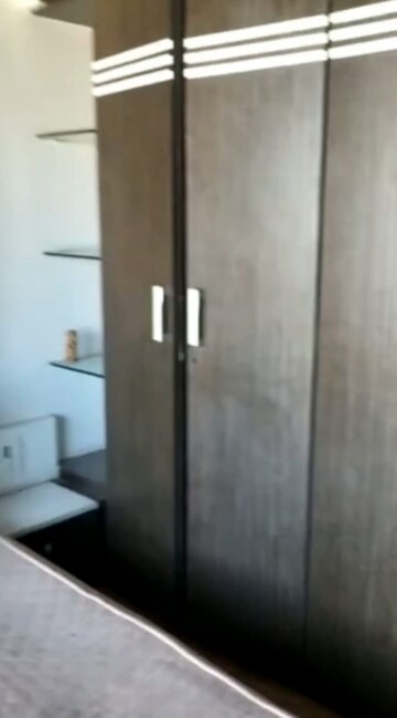 Room in 2.5 BHK Apartment at Imperial Heights Goregaon West, Goregaon West – for Rent