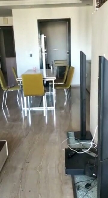 Living Room in 2.5 BHK Apartment at Imperial Heights Goregaon West, Goregaon West – for Rent