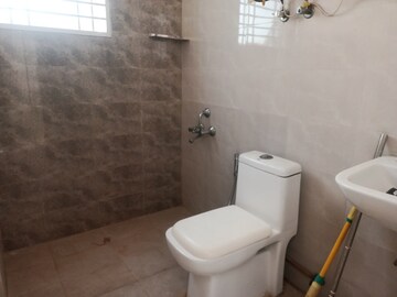 Bathroom in 2 BHK Apartment at Suncity Avenue 102, Sector 102 – for Rent