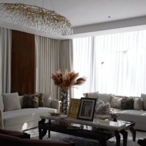 Swimming Pool in 3 BHK Builder Floor at Dlf Phase ii – for Sale