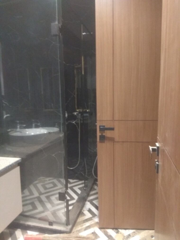 Floor Plan, sukhdev vihar 4 Bedroom 300 Sq.Yd. Builder Floor In Sukhdev Vihar Delhi 8483998