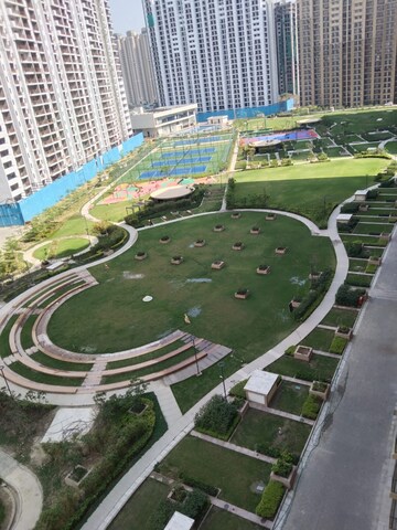 2 BHK Apartment For Rent in Tata Eureka Park, Sector 150