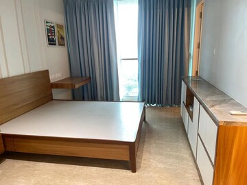 Bedroom in 4 BHK Apartment at Raheja Imperia, Worli – for Rent
