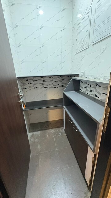 2 BHK Apartment – Nearby View at Lodha Splendora, Ghodbunder Road - for Rent