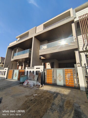 Living Room in 3 BHK Villa at Ansal Sushant City I – for Sale