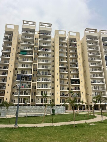 Living Room in 3 BHK Apartment at GLS Arawali Homes, Sohna Sector 4 – for Sale