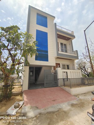 4 BHK Independent House For Sale in Ansals Sushant City I