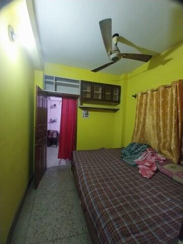 Master Bedroom in 2 BHK Apartment at Naktala – for Rent