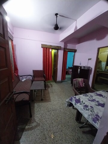 Master Bedroom in 2 BHK Apartment at Naktala – for Rent